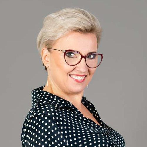 dr Marta Znajmiecka